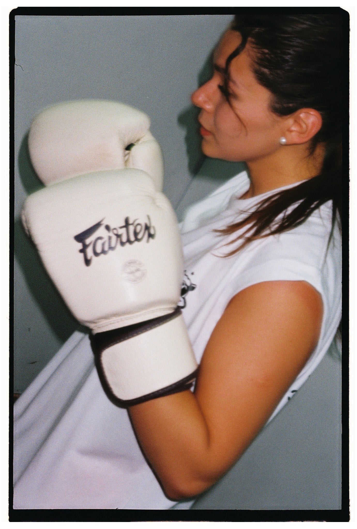 KO x Kerux — Sleeveless Tee Blanca